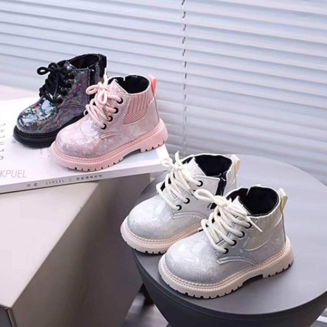 Botinha Infantil com Brilhos * Conceito Kids 