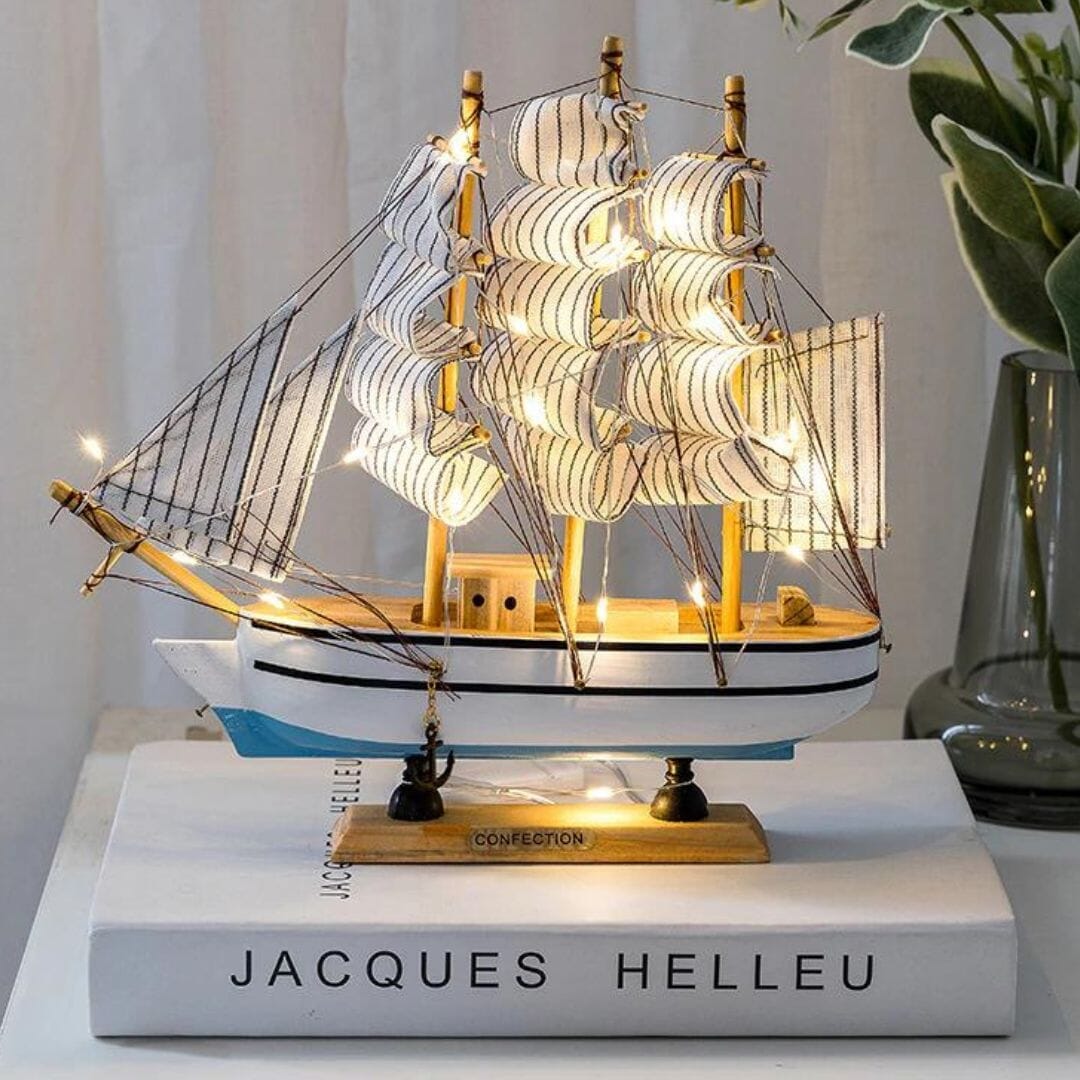 Escultura Criativa Veleiro Decorativo - 0015 Conceito Branco e Azul 