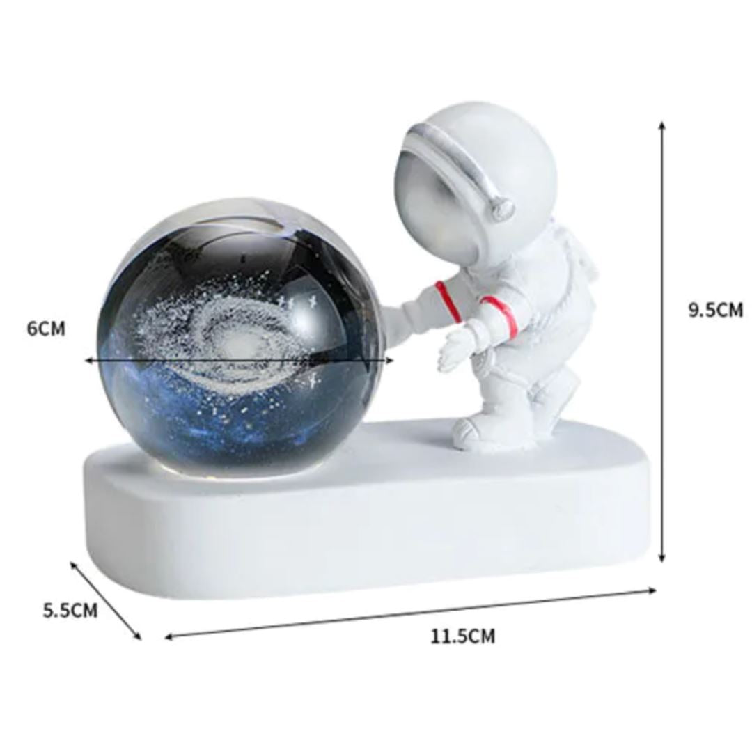 Luminária Bola de Cristal Astronauta USB Decorativo - 0008 Conceito Kids 
