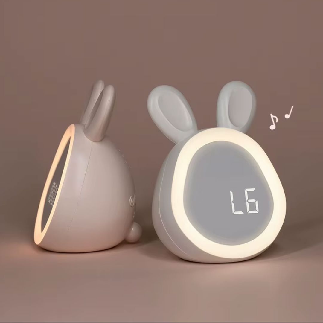 Relógio e Despertador Coelhinho com luz de LED Org Conceito Kids 